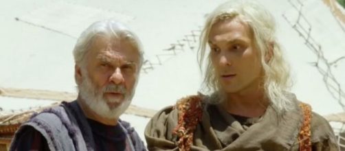 Abr&atilde;o e L&uacute;cifer em 'G&ecirc;nesis' (Reprodu&ccedil;&atilde;o/Record TV)