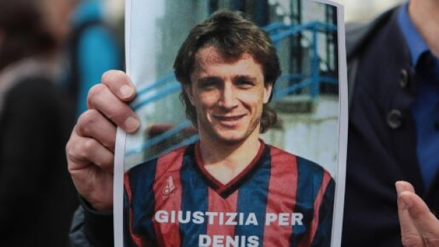 Denis Bergamini, svolta nell'indagine dopo 32 anni dalla morte: chiesto il processo per l'ex fidanzata del calciatore.