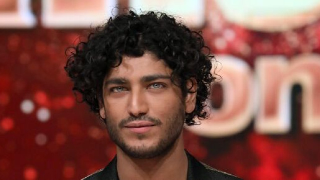 Isola, Akash Kumar attacca Awed: 'Falso e stratega'.