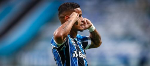 Gr&ecirc;mio trabalha para colocar Everton Cardoso em nova equipe (Lucas Uebel/Gr&ecirc;mio)