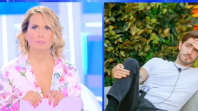 Tommaso Zorzi, frecciatina a Barbara D'Urso.