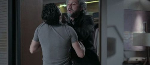 Pedro e Z&eacute; em 'Imp&eacute;rio' (Reprodu&ccedil;&atilde;o/Rede Globo)