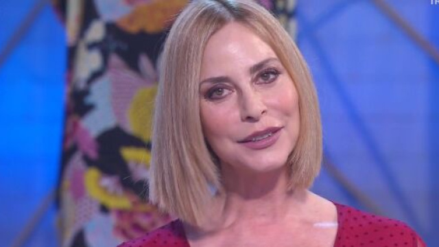 Isola dei Famosi, Stefania Orlando su Valentina: 'Sempre aggressiva e sulla difensiva'.