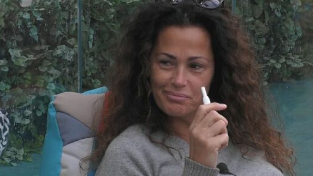 Samantha De Grenet lancia una stoccata a Orlando: &lsquo;Stefania? Non so chi sia&rsquo;.