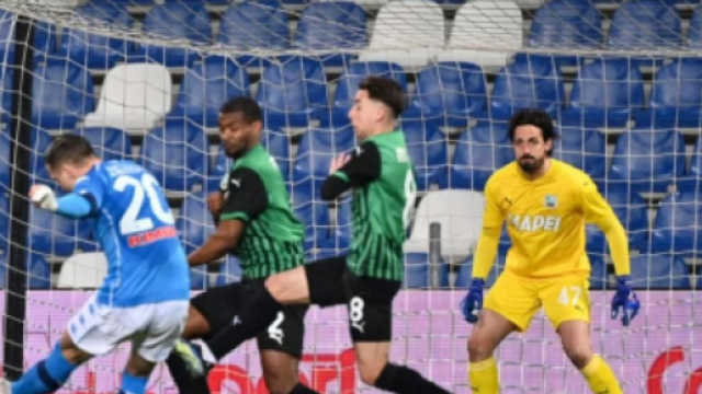 Piotr Zielinski, centrocampista del Napoli.