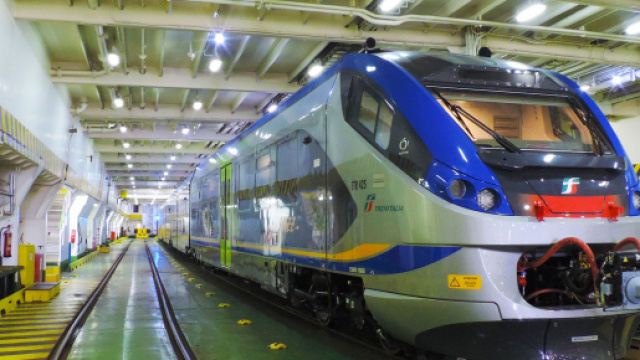 Assunzioni Trenitalia per personale diplomato.