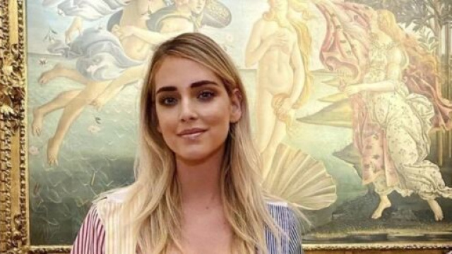 Ferragni in visita al Museo degli Uffizi di Firenze. Foto del 17 luglio 2020.