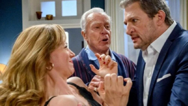 Tempesta d'amore, trame tedesche: Ariane confessa i suoi crimini e Christoph la aggredisce.