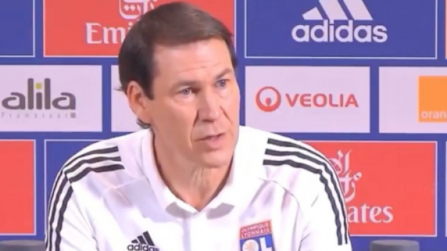 Rudi Garcia &eacute;nerv&eacute; par une question d'un journaliste. (Capture vid&eacute;o conf&eacute;rence de presse OL).