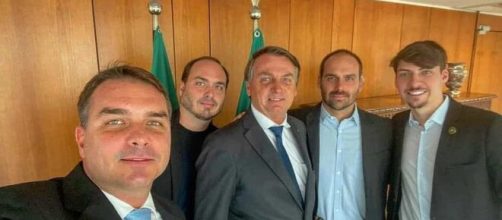 Filhos de Bolsonaro influ&ecirc;ncia no governo federal (Arquivo Blasting News)