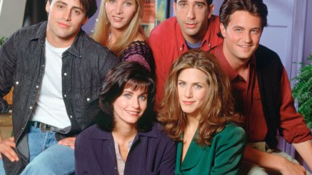 I protagonisti di Friends si ritrovano dopo 17 anni per le riprese dell'episodio speciale.