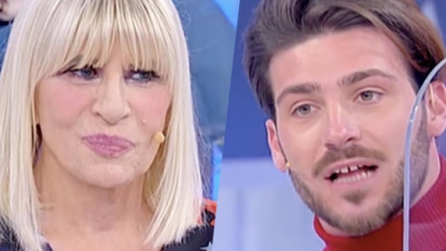 Anticipazioni U&D, registrazione 3 aprile: Gemma chiarisce con Sirius, ospiti due coppie.