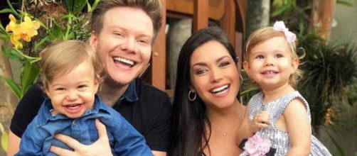 Michel Tel&oacute; comemora P&aacute;scoa em fam&iacute;lia (Reprodu&ccedil;&atilde;o/Instagram)