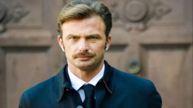 Un posto al sole, trame dal 12 al 16 aprile: Pietro Abbate potrebbe essere il sabotatore dei cantieri.