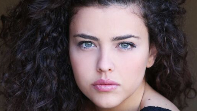Chiara Russo, attrice del Paradiso delle signore, rilascia un'intervista.