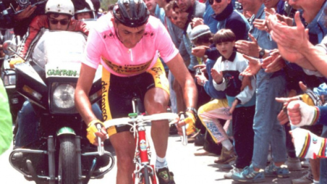 Franco Chioccioli in maglia rosa, foto da Facebook