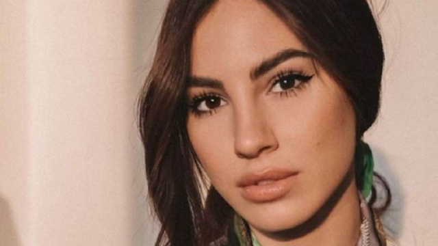 Giulia De Lellis: un mese alle Canarie per lavoro e no alla convivenza con Beretta.