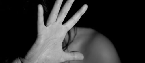 Bolsonaro sanciona crime de stalking, que &eacute; incorporado ao C&oacute;digo Penal brasileiro (Reprodu&ccedil;&atilde;o/Pixabay)