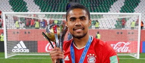 Douglas Costa &eacute; um sonho para o Gr&ecirc;mio em 202 (Reprodu&ccedil;&atilde;o/Instagram/@douglascosta)