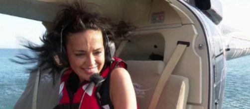 Olga Moreno se emociona al hablar de sus hijos y dedica el salto del helic&oacute;ptero a su marido - (Twitter @telecincoes)