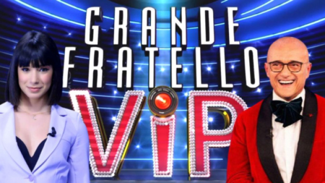 Grande Fratello Vip 6: Signorini sarebbe rimasto colpito da Martina Miliddi di Amici.