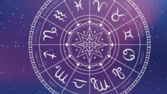 L'oroscopo del giorno 15 maggio: Sole in sestile a Pesci, ottimo l'Acquario (2^ tranche).