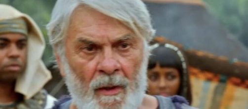 Abr&atilde;o em 'G&ecirc;nesis' (Reprodu&ccedil;&atilde;o/Record TV)