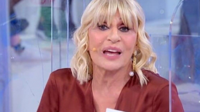 U&D, riprese 9-10 maggio: Gemma rifiutata da Aldo, poi vince la sfilata.