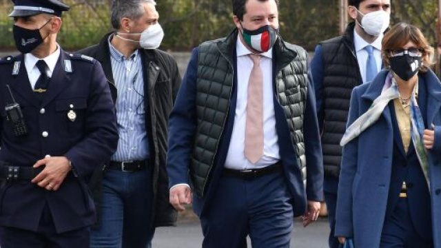 Caso Gregoretti, Salvini prosciolto a Catania.