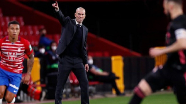 Selon TeleMadrid, Zin&eacute;dine Zidane ne sera pas l&rsquo;entra&icirc;neur du Real Madrid la saison prochaine (Source : Twitter officiel du Real Madrid)