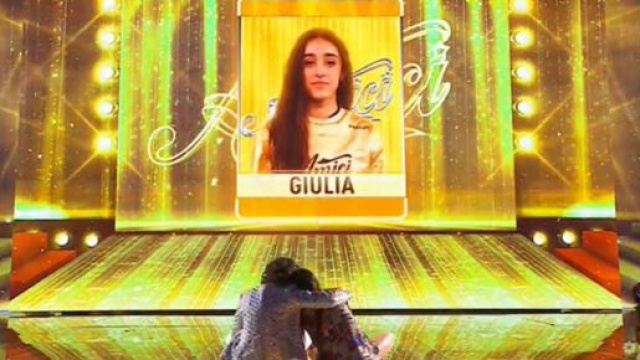 Finale Amici 2021, il web insorge: 'Finale studiata a tavolino'.
