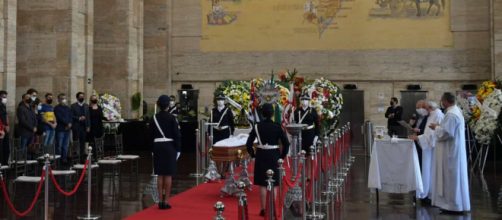 De S&atilde;o Paulo, corpo de Bruno Covas seguiu para o litoral (Reprodu&ccedil;&atilde;o/TV Band)