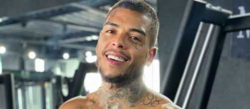 O cantor MC Kevin, de apenas 23 anos de idade, faleceu na noite deste domingo (16), ap&oacute;s cair do 5&ordm; andar (Reprodu&ccedil;&atilde;o/Instagram)