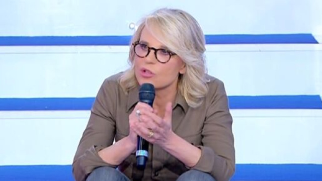 U&D, Ida in lacrime per l'ex Guarnieri, De Filippi sbotta: 'Sono anni che parli di lui'.