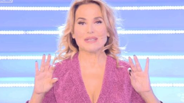 Barbara d'Urso critica alcuni atteggiamenti di Diletta Leotta.
