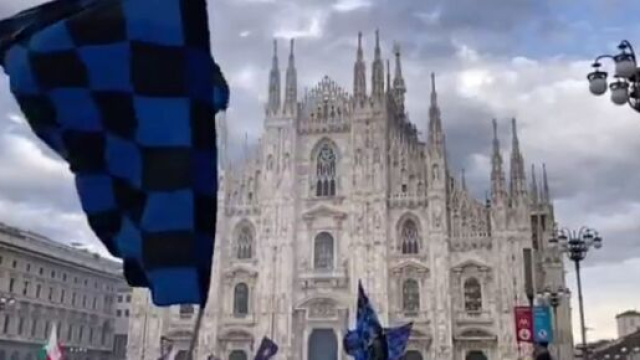 La ville de Milan aux couleurs de l'Inter, des milliers de supporters f&ecirc;tent le titre (Source : Inter Milan Twitter officiel - capture)