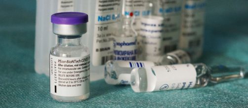 Varias Comunidades Aut&oacute;nomas defendieron el aplicar la segunda dosis de AstraZenca (Fuente: pixabay.com)