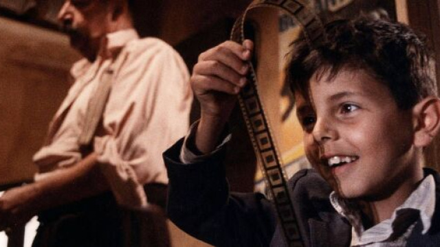 Nuovo Cinema Paradiso, una scena del film.