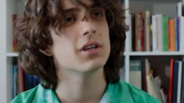 Amici, Sangiovanni su Giulia Stabile confessa: &lsquo;&Egrave; stato strano non averla vicino&rsquo;.