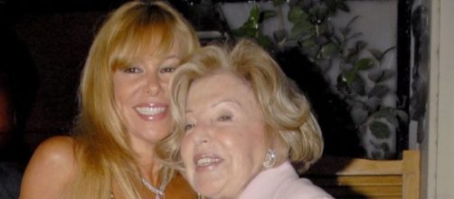 Fallece la madre de Ana Obreg&oacute;n a los 95 a&ntilde;os (@FormulaTV)