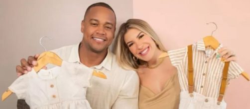 Lorena Improta e Leo Santana revelam g&ecirc;nero da crian&ccedil;a (Reprodu&ccedil;&atilde;o/Instagram)