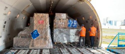 Las vacunas da&ntilde;adas forman parte del cargamento enviado por Rusia para combatir el COVID-19 (Twitter;@sputkinvaccine)