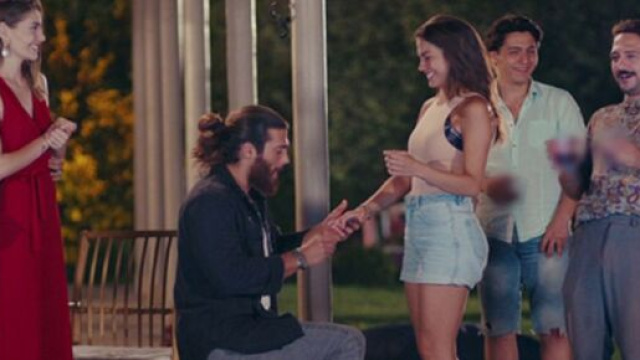 DayDreamer, spoiler ultimo episodio del 28/05: Can chiede la mano della scrittrice.