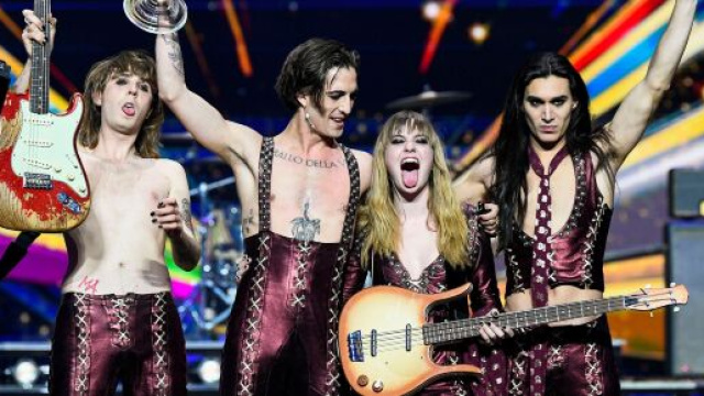 Maneskin: Salvini e altri politici si complimentano per la vittoria all'Eurovision.