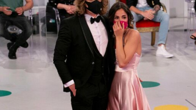 Uomini e donne, Massimiliano e Vanessa post scelta.