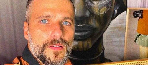 Bruno Gagliasso assina carta (Reprodu&ccedil;&atilde;o/Redes sociais)