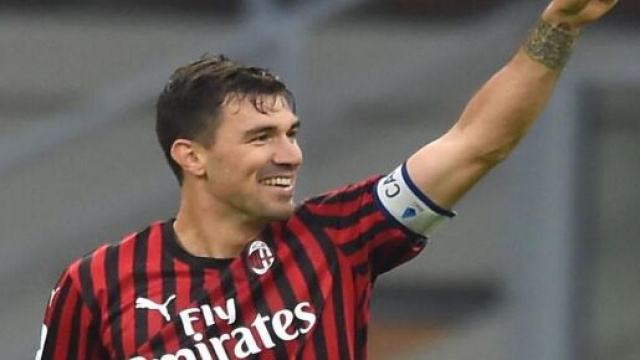 In foto Romagnoli, difensore del Milan.