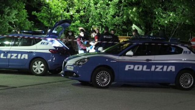 Bologna, uccisa e trovata a pezzi in un cassonetto una 31enne oiginaria del Camerun. Indagini in corso.