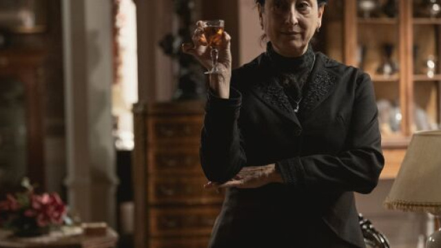 Una Vita, spoiler 10-16 maggio: Genoveva vuole uccidere Ursula.