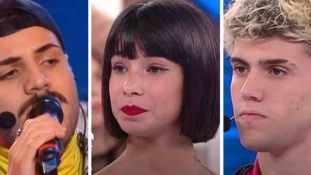 Amici, Martina e Raffaele insieme al mare dopo il talent: Aka7even li 'defollowa' da Instagram.